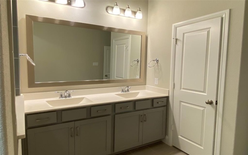 8325 Oak Island Trail, McKinney, TX 75071, 3 Bedrooms Bedrooms, ,2 BathroomsBathrooms,Residential,For Sale,8325 Oak Island Trail,20859606