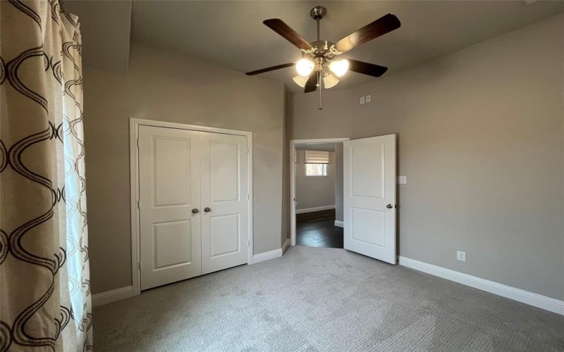 8325 Oak Island Trail, McKinney, TX 75071, 3 Bedrooms Bedrooms, ,2 BathroomsBathrooms,Residential,For Sale,8325 Oak Island Trail,20859606