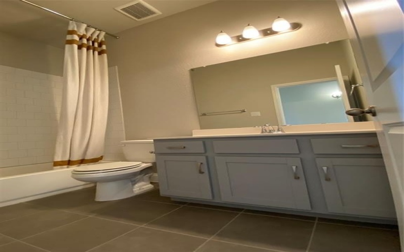 8325 Oak Island Trail, McKinney, TX 75071, 3 Bedrooms Bedrooms, ,2 BathroomsBathrooms,Residential,For Sale,8325 Oak Island Trail,20859606