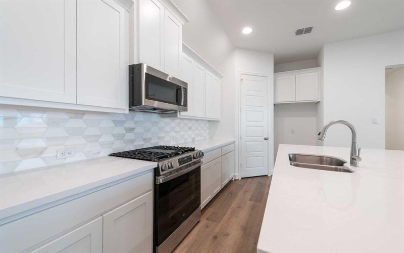 4124 Hudson Street, Fate, TX 75087, 3 Bedrooms Bedrooms, ,2 BathroomsBathrooms,Residential,For Sale,4124 Hudson Street,20859642