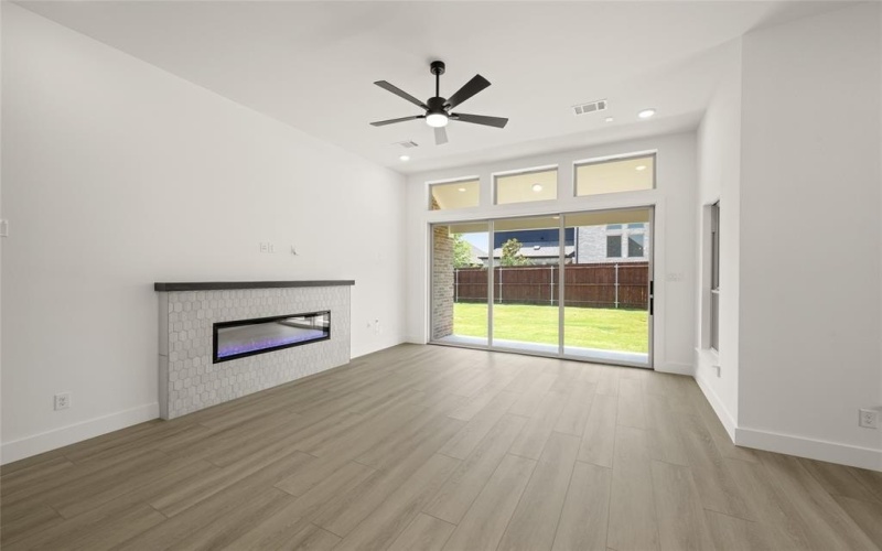317 Willie Way, Burleson, TX 76028, 4 Bedrooms Bedrooms, ,3 BathroomsBathrooms,Residential,For Sale,317 Willie Way,20861905