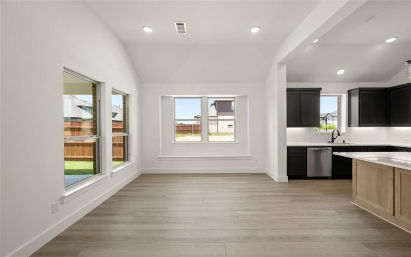 317 Willie Way, Burleson, TX 76028, 4 Bedrooms Bedrooms, ,3 BathroomsBathrooms,Residential,For Sale,317 Willie Way,20861905