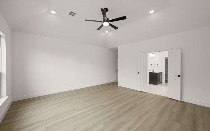 317 Willie Way, Burleson, TX 76028, 4 Bedrooms Bedrooms, ,3 BathroomsBathrooms,Residential,For Sale,317 Willie Way,20861905