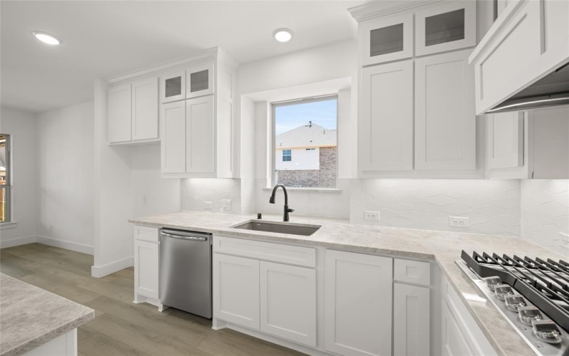 336 Autry Way, Burleson, TX 76028, 5 Habitaciones Habitaciones , ,5 BañosBaños,Residential,En Venta,336 Autry Way,20861929