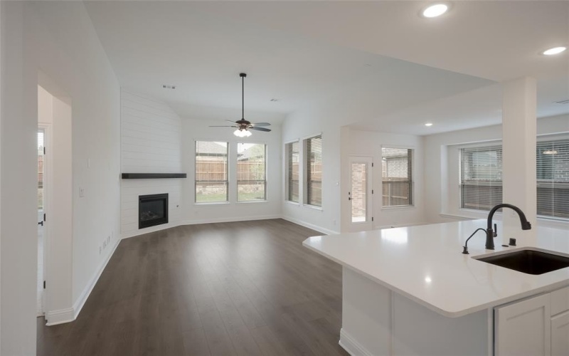 4213 Valley Mills Drive, Crandall, TX 75114, 4 Habitaciones Habitaciones , ,3 BañosBaños,Residential,En Venta,4213 Valley Mills Drive,20864267