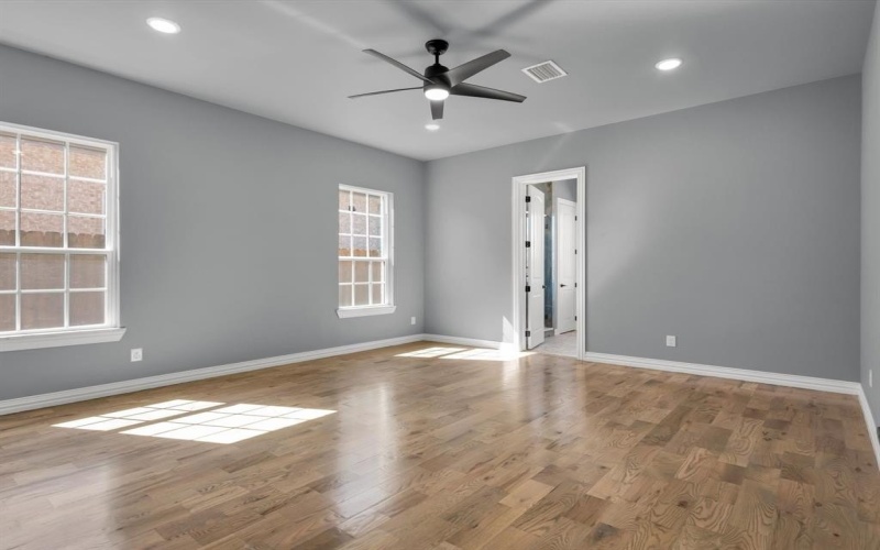 4600 Eagle Nest Court, Granbury, TX 76048, 4 Bedrooms Bedrooms, ,2 BathroomsBathrooms,Residential,For Sale,4600 Eagle Nest Court,20862006