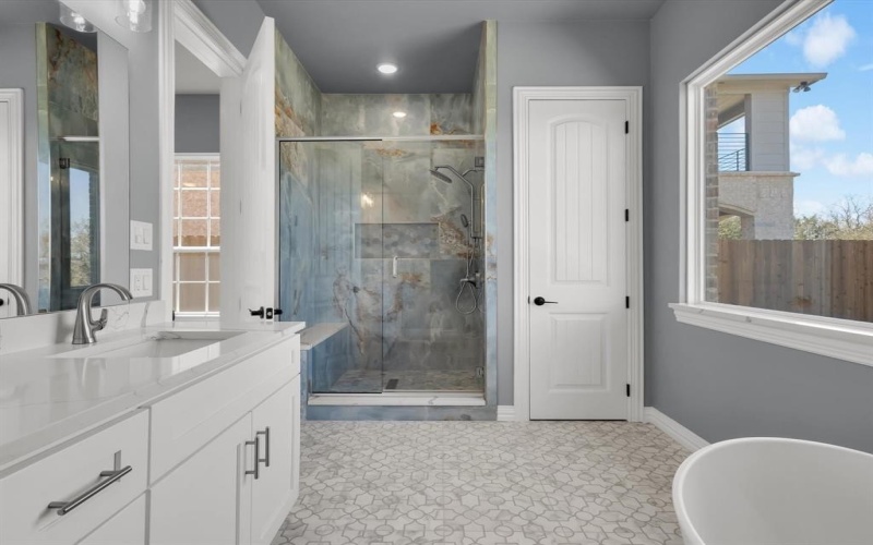 4600 Eagle Nest Court, Granbury, TX 76048, 4 Bedrooms Bedrooms, ,2 BathroomsBathrooms,Residential,For Sale,4600 Eagle Nest Court,20862006