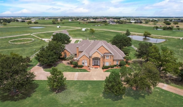 2251 English Road, Rockwall, TX 75032, 5 Bedrooms Bedrooms, ,5 BathroomsBathrooms,Residential,For Sale,2251 English Road,20862043