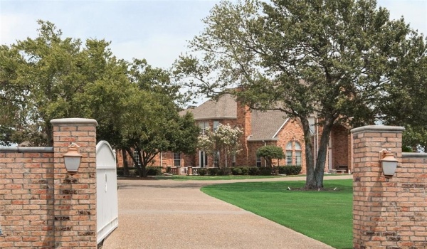 2251 English Road, Rockwall, TX 75032, 5 Bedrooms Bedrooms, ,5 BathroomsBathrooms,Residential,For Sale,2251 English Road,20862043