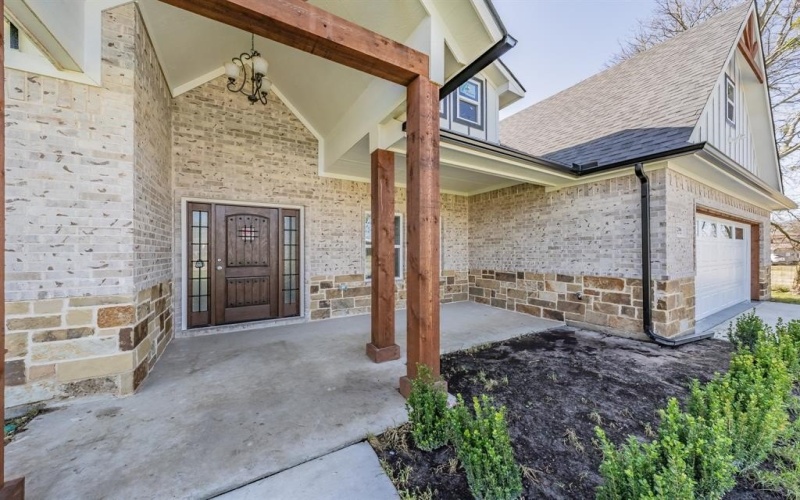 206 Hix Road, Cleburne, TX 76031, 5 Bedrooms Bedrooms, ,2 BathroomsBathrooms,Residential,For Sale,206 Hix Road,20862050