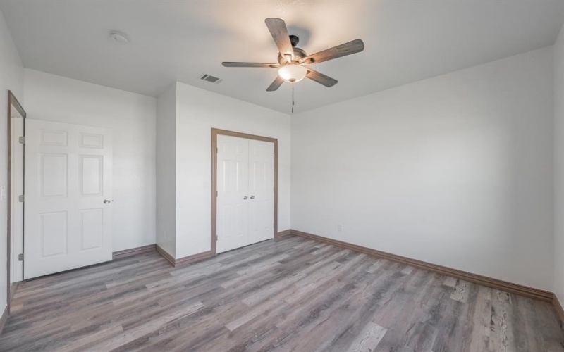 206 Hix Road, Cleburne, TX 76031, 5 Bedrooms Bedrooms, ,2 BathroomsBathrooms,Residential,For Sale,206 Hix Road,20862050