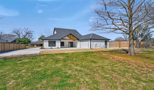 3201 Anthony Drive, Sherman, TX 75092, 4 Bedrooms Bedrooms, ,3 BathroomsBathrooms,Residential,For Sale,3201 Anthony Drive,20862112
