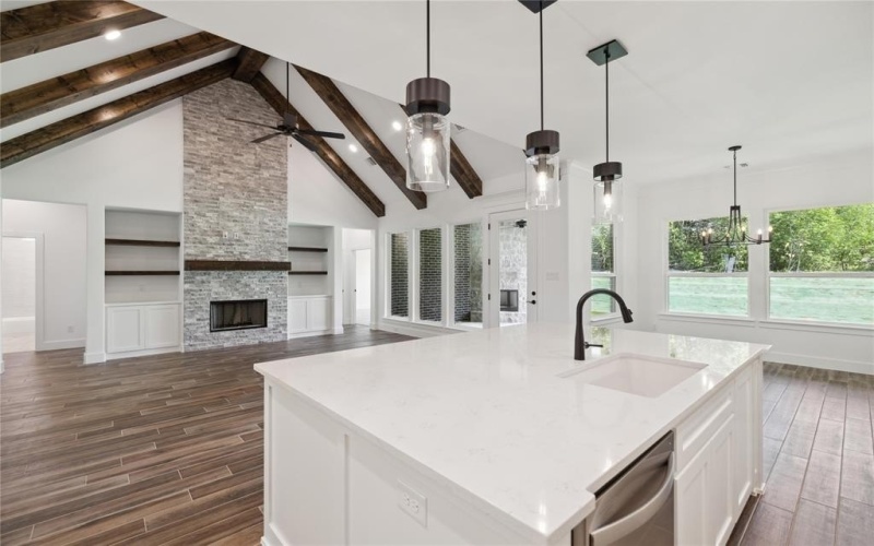104 Oak Meadow Lane, Weatherford, TX 76085, 3 Bedrooms Bedrooms, ,2 BathroomsBathrooms,Residential,For Sale,104 Oak Meadow Lane,20864430
