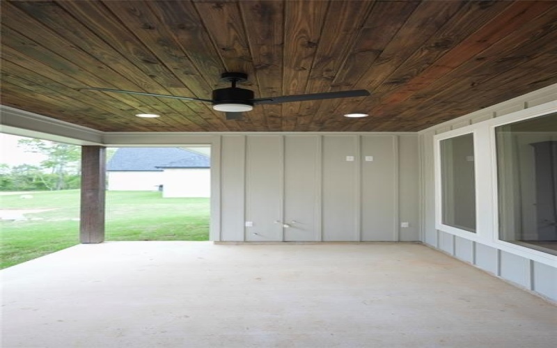 303 Ridge Drive, Stonewall, LA 71078, 4 Bedrooms Bedrooms, ,3 BathroomsBathrooms,Residential,For Sale,303 Ridge Drive,20864445