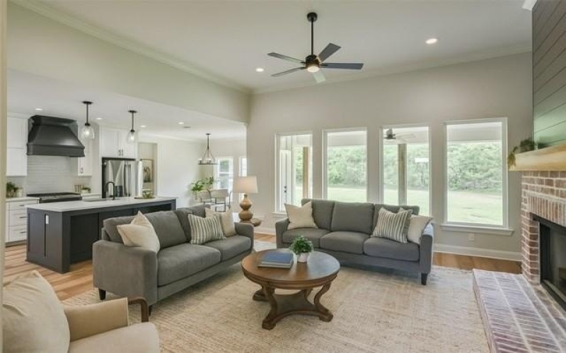 303 Ridge Drive, Stonewall, LA 71078, 4 Bedrooms Bedrooms, ,3 BathroomsBathrooms,Residential,For Sale,303 Ridge Drive,20864445