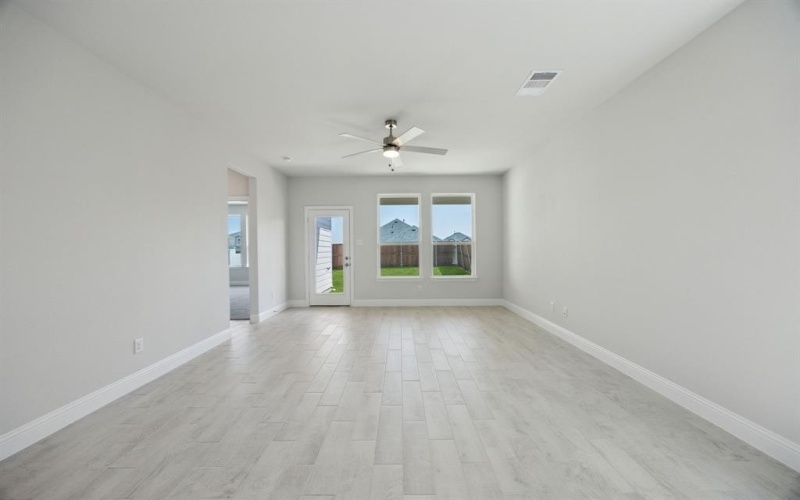 3015 Isla Terrace, Princeton, TX 75407, 4 Bedrooms Bedrooms, ,2 BathroomsBathrooms,Residential,For Sale,3015 Isla Terrace,20862153
