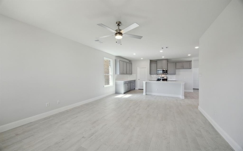 3015 Isla Terrace, Princeton, TX 75407, 4 Bedrooms Bedrooms, ,2 BathroomsBathrooms,Residential,For Sale,3015 Isla Terrace,20862153