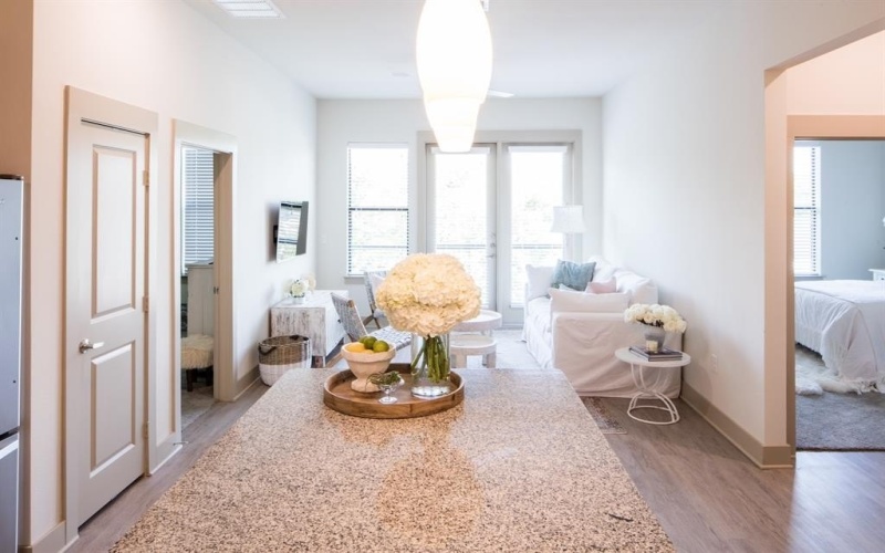 7518 Eastern Avenue #304, Dallas, TX 75209, 2 Bedrooms Bedrooms, ,2 BathroomsBathrooms,Residential Lease,For Rent,7518 Eastern Avenue,20862236