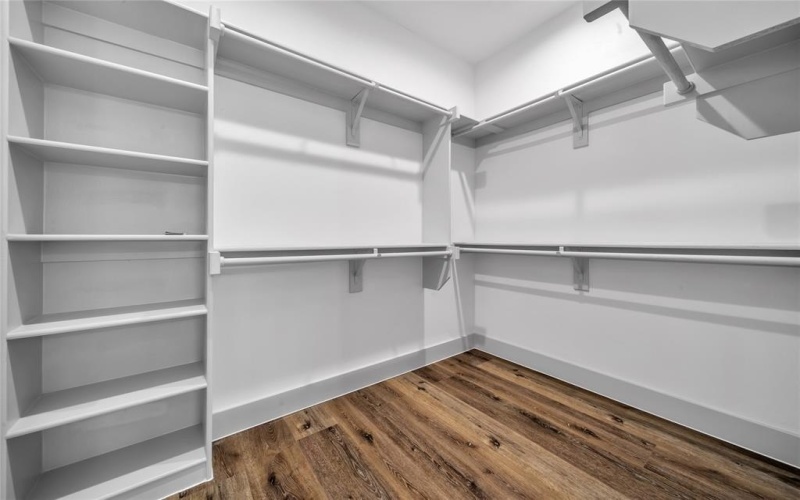 2404 Givendale Road, Dallas, TX 75241, 3 Bedrooms Bedrooms, ,2 BathroomsBathrooms,Residential,For Sale,2404 Givendale Road,20862311