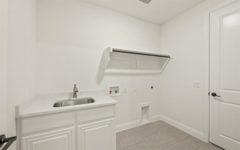 809 Turnbull Avenue, Fort Worth, TX 76247, 4 Bedrooms Bedrooms, ,3 BathroomsBathrooms,Residential,For Sale,809 Turnbull Avenue,20862320