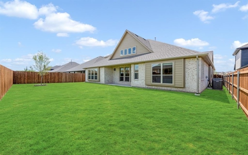 809 Turnbull Avenue, Fort Worth, TX 76247, 4 Bedrooms Bedrooms, ,3 BathroomsBathrooms,Residential,For Sale,809 Turnbull Avenue,20862320