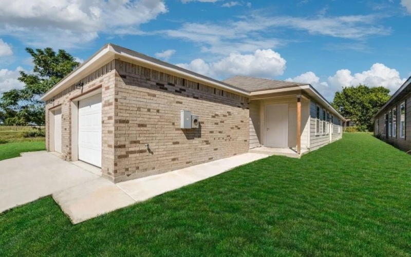 3151 Stag Road, Dallas, TX 75241, 3 Bedrooms Bedrooms, ,2 BathroomsBathrooms,Residential Multi Family,For Sale,3151 Stag Road,20862414