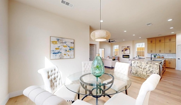 1525 Mcbroom Street, Dallas, TX 75212, 5 Bedrooms Bedrooms, ,5 BathroomsBathrooms,Residential,For Sale,1525 Mcbroom Street,20862663