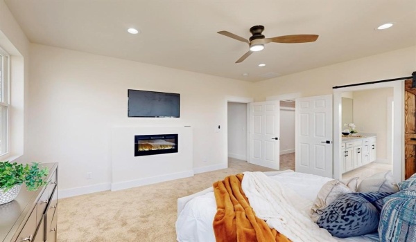1525 Mcbroom Street, Dallas, TX 75212, 5 Bedrooms Bedrooms, ,5 BathroomsBathrooms,Residential,For Sale,1525 Mcbroom Street,20862663