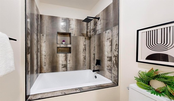 1525 Mcbroom Street, Dallas, TX 75212, 5 Bedrooms Bedrooms, ,5 BathroomsBathrooms,Residential,For Sale,1525 Mcbroom Street,20862663