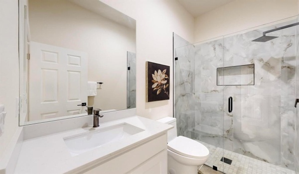 1525 Mcbroom Street, Dallas, TX 75212, 5 Bedrooms Bedrooms, ,5 BathroomsBathrooms,Residential,For Sale,1525 Mcbroom Street,20862663