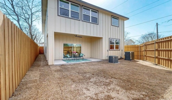 1525 Mcbroom Street, Dallas, TX 75212, 5 Bedrooms Bedrooms, ,5 BathroomsBathrooms,Residential,For Sale,1525 Mcbroom Street,20862663