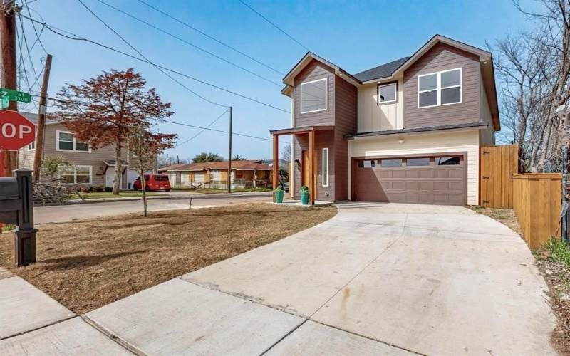 1525 Mcbroom Street, Dallas, TX 75212, 5 Bedrooms Bedrooms, ,5 BathroomsBathrooms,Residential,For Sale,1525 Mcbroom Street,20862663