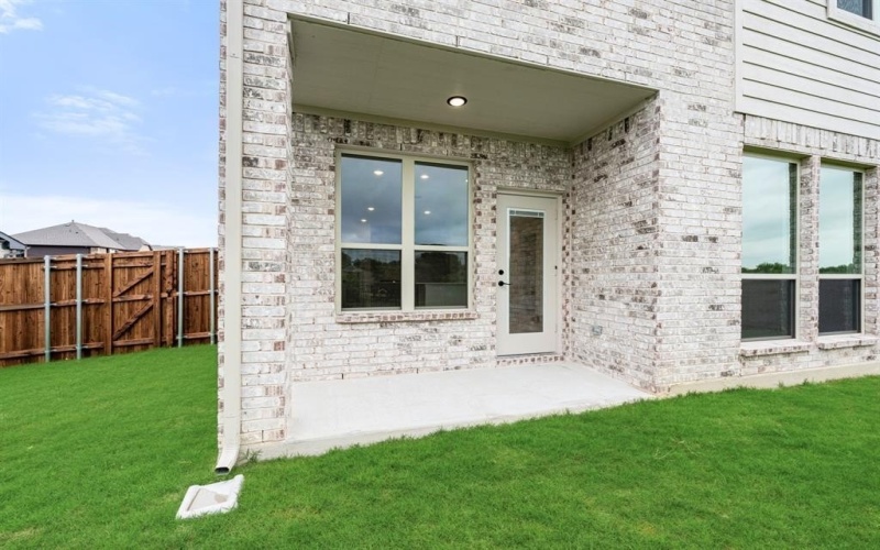 1102 Peacock Lane, Wylie, TX 75098, 5 Bedrooms Bedrooms, ,3 BathroomsBathrooms,Residential,For Sale,1102 Peacock Lane,20862698