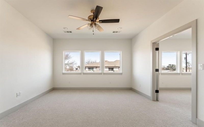 317 Travis Street, Roanoke, TX 76262, 4 Bedrooms Bedrooms, ,3 BathroomsBathrooms,Residential,For Sale,317 Travis Street,20862813