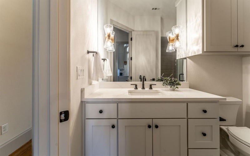 317 Travis Street, Roanoke, TX 76262, 4 Bedrooms Bedrooms, ,3 BathroomsBathrooms,Residential,For Sale,317 Travis Street,20862813