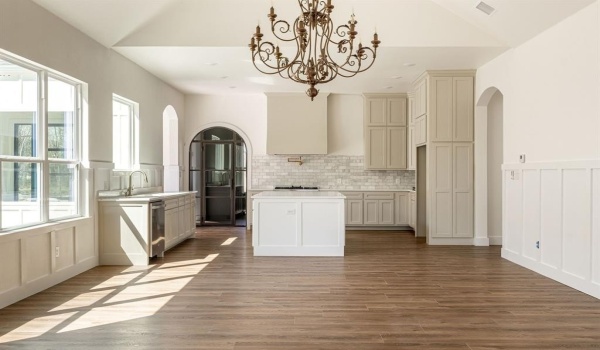 204 Deer Glade Court, Azle, TX 76020, 4 Bedrooms Bedrooms, ,3 BathroomsBathrooms,Residential,For Sale,204 Deer Glade Court,20862958