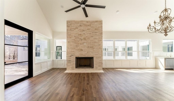 204 Deer Glade Court, Azle, TX 76020, 4 Bedrooms Bedrooms, ,3 BathroomsBathrooms,Residential,For Sale,204 Deer Glade Court,20862958
