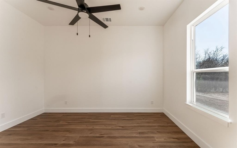 204 Deer Glade Court, Azle, TX 76020, 4 Bedrooms Bedrooms, ,3 BathroomsBathrooms,Residential,For Sale,204 Deer Glade Court,20862958