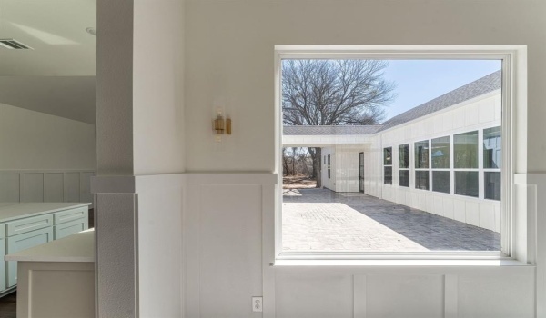 204 Deer Glade Court, Azle, TX 76020, 4 Bedrooms Bedrooms, ,3 BathroomsBathrooms,Residential,For Sale,204 Deer Glade Court,20862958