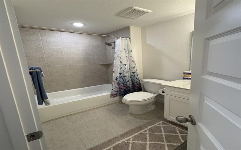 112 Hogan Place, Runaway Bay, TX 76426, 4 Bedrooms Bedrooms, ,2 BathroomsBathrooms,Residential,For Sale,112 Hogan Place,20863064
