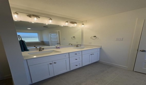 112 Hogan Place, Runaway Bay, TX 76426, 4 Bedrooms Bedrooms, ,2 BathroomsBathrooms,Residential,For Sale,112 Hogan Place,20863064