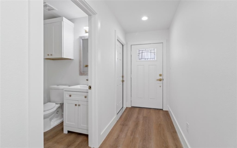 2101 Church Street, Greenville, TX 75401, 3 Habitaciones Habitaciones , ,2 BañosBaños,Residential Lease,En Alquiler,2101 Church Street,20863100