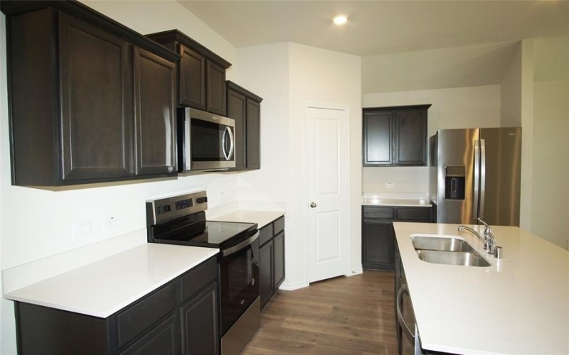 13132 Rich Lane, Providence Village, TX 76227, 4 Habitaciones Habitaciones , ,2 BañosBaños,Residential Lease,En Alquiler,13132 Rich Lane,20863413