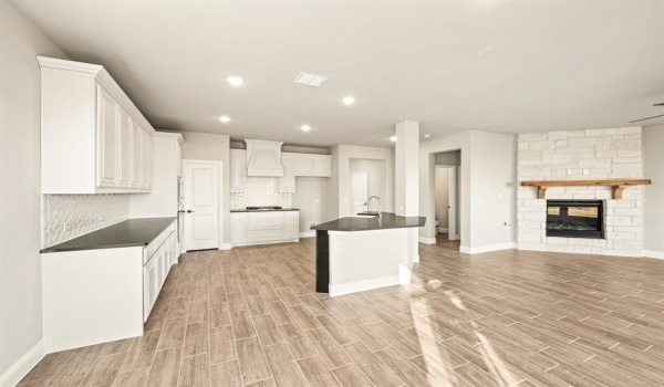 44 Mockingbird Lane, Sanger, TX 76266, 5 Habitaciones Habitaciones , ,3 BañosBaños,Residential,En Venta,44 Mockingbird Lane,20863485