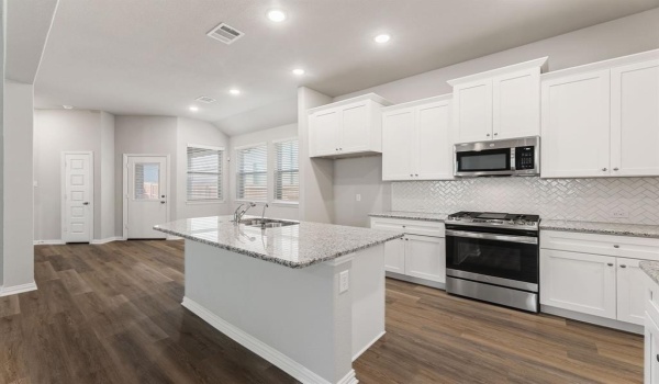 1209 Newport Road, Sherman, TX 75090, 3 Bedrooms Bedrooms, ,2 BathroomsBathrooms,Residential,For Sale,1209 Newport Road,20861232