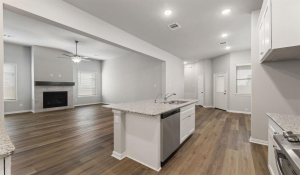 1209 Newport Road, Sherman, TX 75090, 3 Bedrooms Bedrooms, ,2 BathroomsBathrooms,Residential,For Sale,1209 Newport Road,20861232