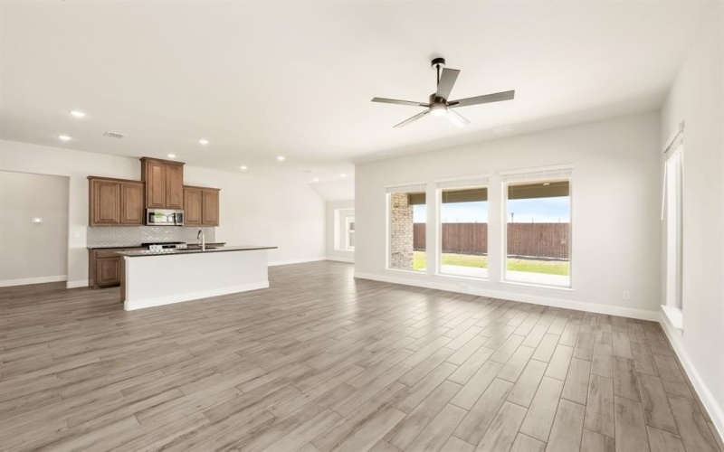 207 Cortese Lane, Alvarado, TX 76009, 3 Bedrooms Bedrooms, ,2 BathroomsBathrooms,Residential,For Sale,207 Cortese Lane,20861461