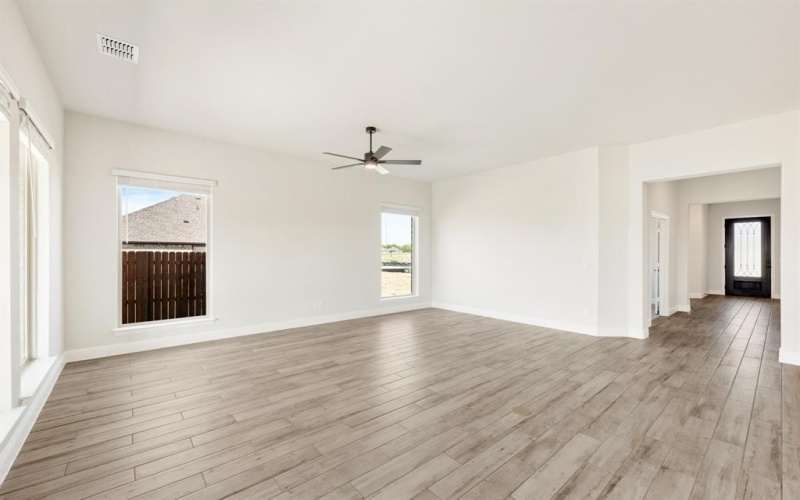 207 Cortese Lane, Alvarado, TX 76009, 3 Bedrooms Bedrooms, ,2 BathroomsBathrooms,Residential,For Sale,207 Cortese Lane,20861461