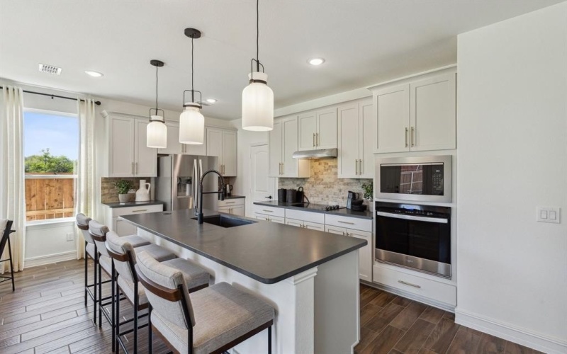 14466 Lovelace Street, Pilot Point, TX 75009, 5 Bedrooms Bedrooms, ,5 BathroomsBathrooms,Residential,For Sale,14466 Lovelace Street,20863761