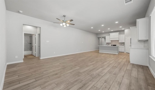 3121 Cottontail Drive, Little Elm, TX 75068, 4 Bedrooms Bedrooms, ,3 BathroomsBathrooms,Residential Lease,For Rent,3121 Cottontail Drive,20863775